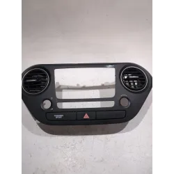 Recambio de embellecedor consola central para hyundai i10 ii (ba, ia) 1.0 referencia OEM IAM 84740B4000  