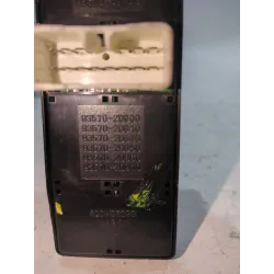 Recambio de mando elevalunas delantero izquierdo para hyundai elantra iii (xd) 2.0 crdi referencia OEM IAM 620W05290  