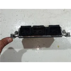 Recambio de centralita inyeccion para peugeot 206 (1998) 1.4 hdi eco 70 referencia OEM IAM 0281011525 EDC15C227  