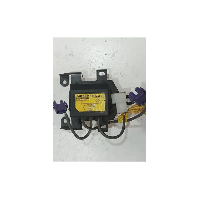 Recambio de centralita airbag para renault r 19 berl. con portón (b/c53)(1988) referencia OEM IAM 550152900  