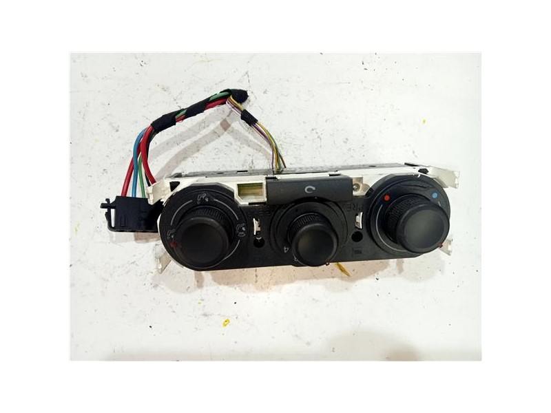 Recambio de mandos climatizador para seat cordoba berlina (6l2)(09.2002) 1.4 tdi referencia OEM IAM 6L0819045D  