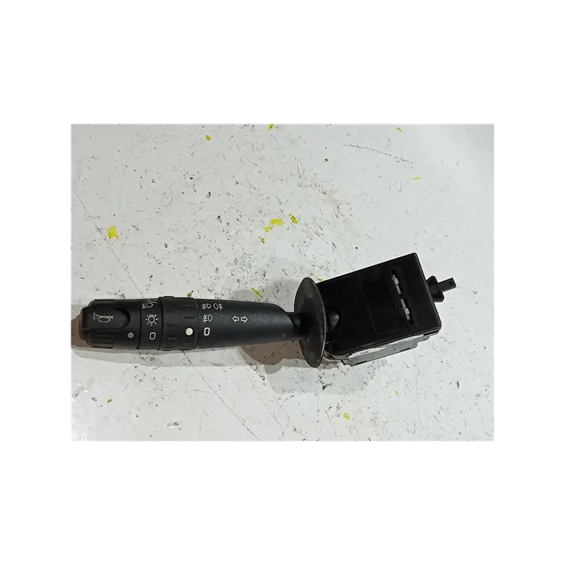 Recambio de mando multifuncion para citroën xsara berlina (1997) 1.9 td referencia OEM IAM 251260  