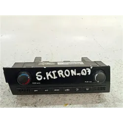 Recambio de mandos climatizador para ssangyong kyron (10.2005) 2.0 200 xdi [2,0 ltr. - 104 kw td-kat] referencia OEM IAM 6870009