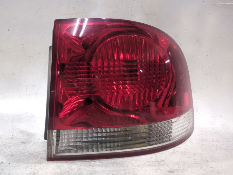 Recambio de piloto trasero derecho para volkswagen touareg (7la)(2002) 2.5 tdi r5 [2,5 ltr. - 128 kw tdi] referencia OEM IAM 7L6