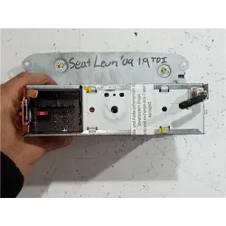 Recambio de radio cd para seat leon (1p1)(05.2005) tdi 16v referencia OEM IAM 1P0035153  