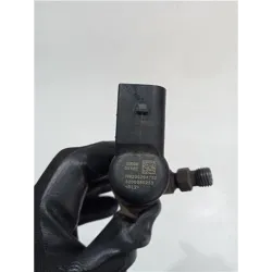 Recambio de inyector para renault megane ii (bm0/1_, cm0/1_) 1.5 dci referencia OEM IAM 8200380253  
