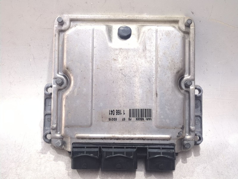 Recambio de centralita inyeccion para peugeot 306 hatchback (7a, 7c, n3, n5) 2.0 hdi 90 referencia OEM IAM 0281010592 9642014880