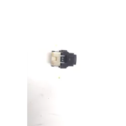 Recambio de boton elevalunas derecho para toyota yaris (_p13_) 1.4 d (nlp130_) referencia OEM IAM 19282910  