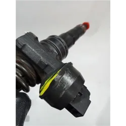 Recambio de inyector para volkswagen golf iv berlina (1j1)(1997) 1.6 16v referencia OEM IAM 0414720038  