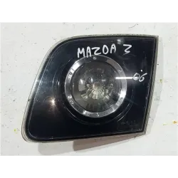 PILOTO TRASERO DERECHO MAZDA 3 