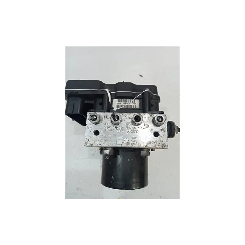 Recambio de nucleo abs para volkswagen polo ii 2f (801/803)(10.1990) referencia OEM IAM 0265239056 6R0614517AF  