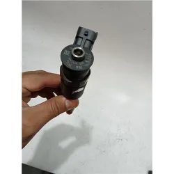 Recambio de inyector para peugeot 206 (1998) 1.4 hdi eco 70 referencia OEM IAM 0445110135  