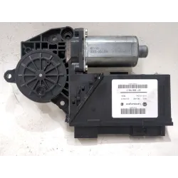 MOTOR ELEVALUNAS DELANTERO IZQUIERDO 3D1959793D 0130821764 