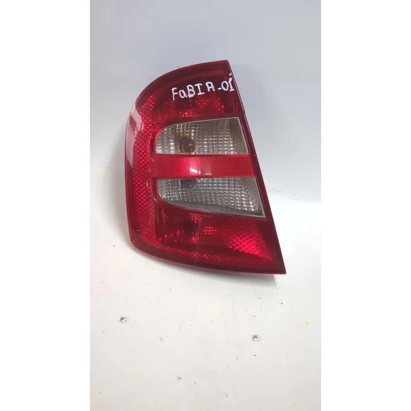 Recambio de piloto trasero izquierdo para skoda fabia (6y2/6y3)(01.2000) 1.9 tdi referencia OEM IAM 6Y6945095  