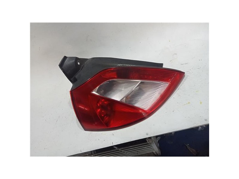 Recambio de piloto trasero izquierdo para renault megane ii berlina 3p (10.2002) 1.5 dynamique [1,5 ltr. - 78 kw dci diesel] ref