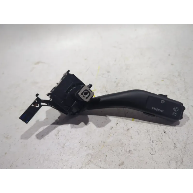Recambio de mando limpiaparabrisas para volkswagen golf v (1k1)(2003) 1.9 tdi referencia OEM IAM 1K0953519A  