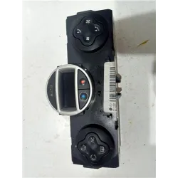 Recambio de mandos climatizador para renault clio iii (2005) 1.1 75 cv referencia OEM IAM 69340020  