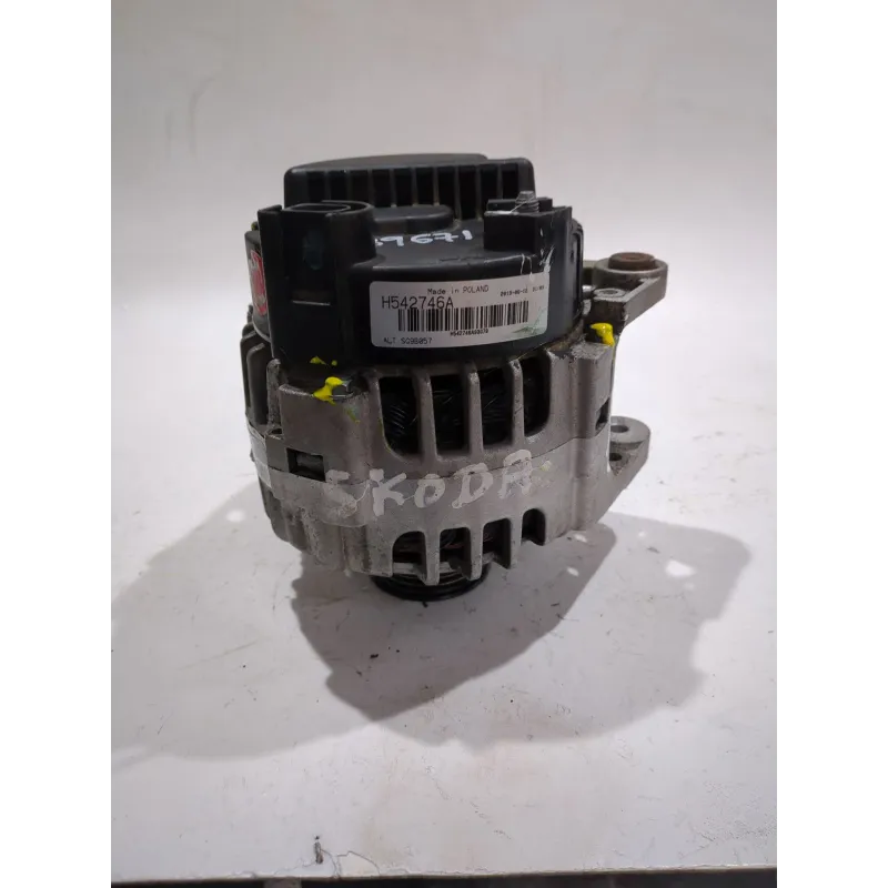 Recambio de alternador para skoda fabia ii (542) 1.2 referencia OEM IAM H542746A  