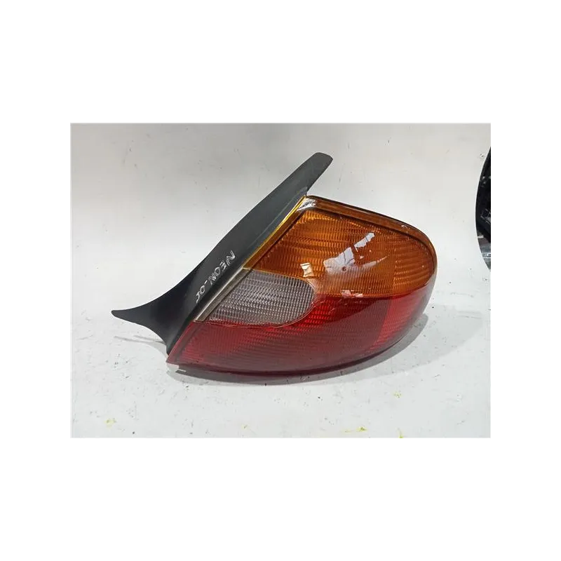 Recambio de piloto trasero derecho para chrysler neon pl (1994) 2.0 16v referencia OEM IAM CC5288528A 5288528A  