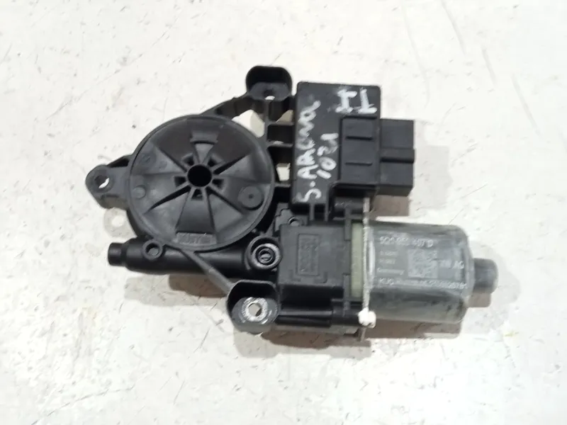 Recambio de motor elevalunas trasero izquierdo para seat arona 1.0 referencia OEM IAM 5Q0959407D  