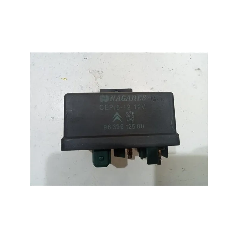 Recambio de caja precalentamiento para citroën xsara berlina (1997) 1.9 td referencia OEM IAM 9639912580  