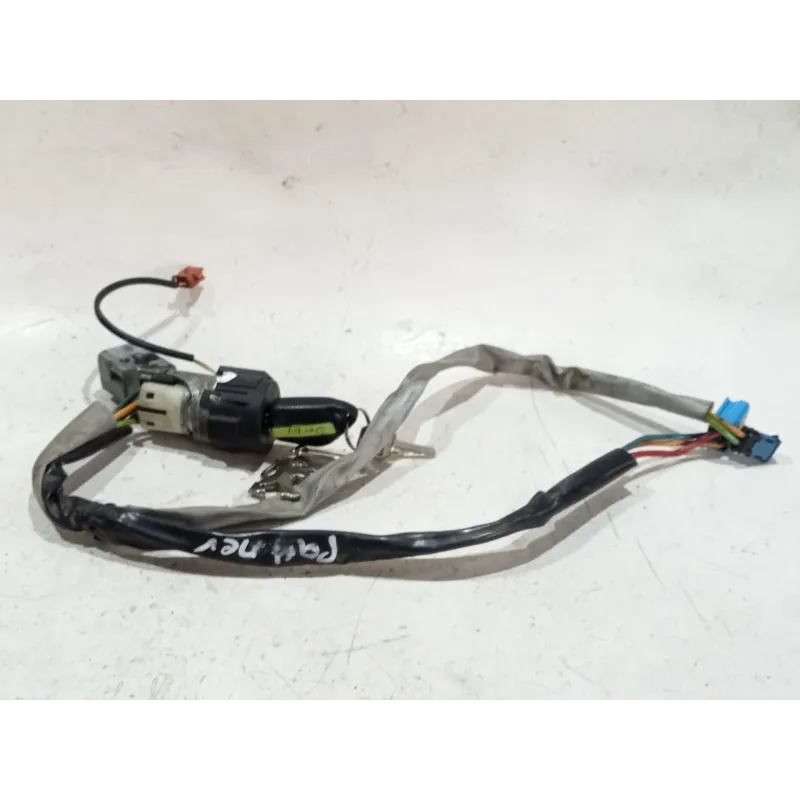 Recambio de conmutador de arranque para peugeot partner combispace (5f) 1.6 hdi 75 referencia OEM IAM 9648445180  