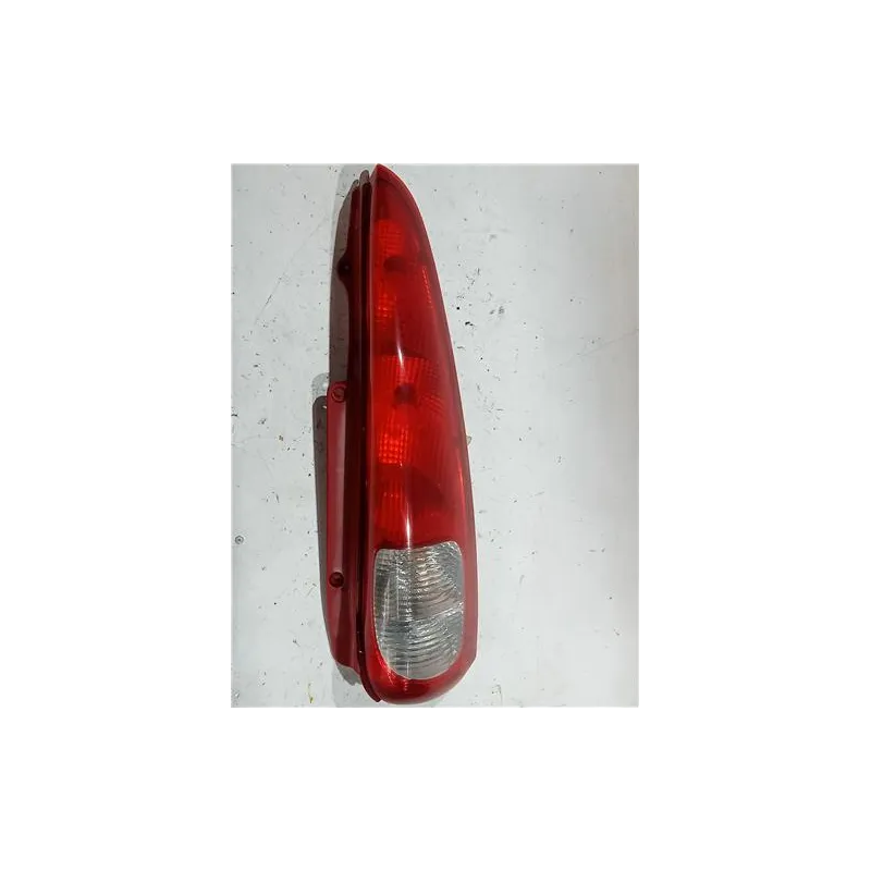 Recambio de piloto trasero derecho para daewoo tacuma (2001) referencia OEM IAM DAEWOO TACUMA  