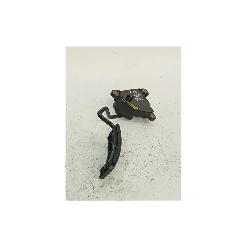 Recambio de potenciometro pedal gas para renault clio iii (2005) 1.1 75 cv referencia OEM IAM 8200297342A  