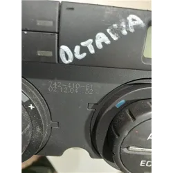 Recambio de mandos climatizador para skoda octavia berlina (1z3)(2004) 2.0 tdi referencia OEM IAM 74241061  