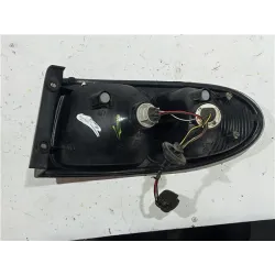 Recambio de piloto trasero izquierdo para daewoo lanos (1997) 1.6 16v referencia OEM IAM 305895L  