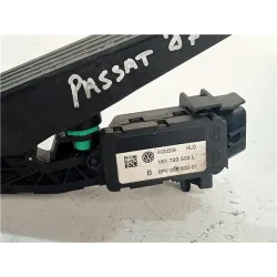 Recambio de potenciometro pedal gas para volkswagen passat berlina (3c2)(2005) 2.0 tdi referencia OEM IAM 1K1723503L  