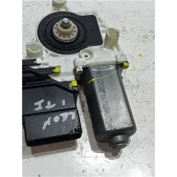 Recambio de motor elevalunas trasero izquierdo para seat leon (1m1)(11.1999) tdi referencia OEM IAM 9776101439202 F005S00029  