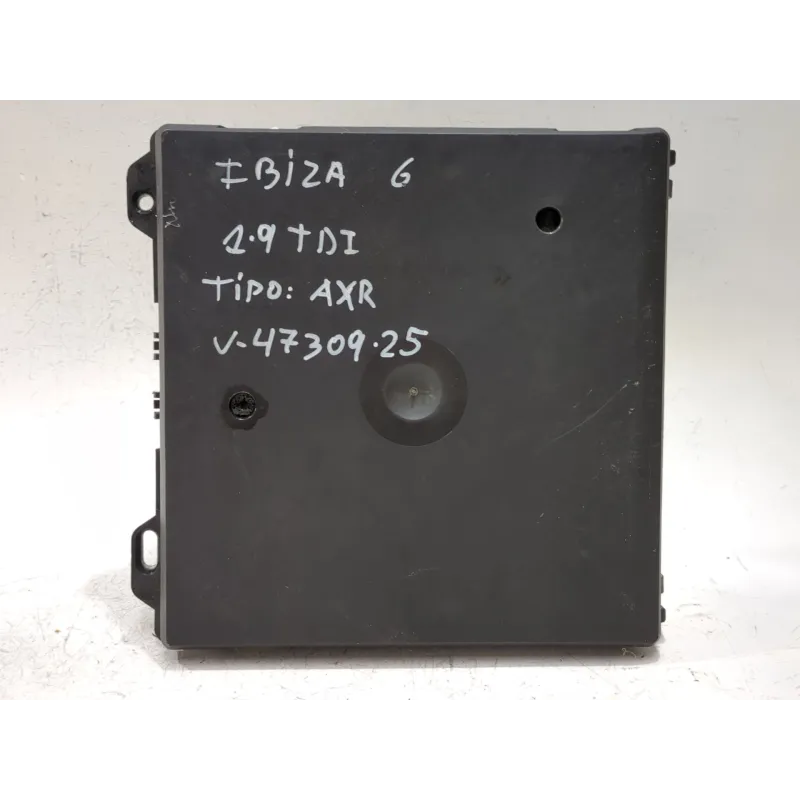 Recambio de caja reles / fusibles para seat ibiza iii (6l1) 1.9 tdi referencia OEM IAM 6Q1937049D 5WK48212D  