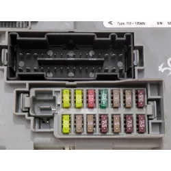 Recambio de caja reles / fusibles para alfa romeo mito (955_) 1.6 jtdm (955axc1b) referencia OEM IAM 00505167040  