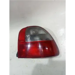 PILOTO TRASERO DERECHO E110105 