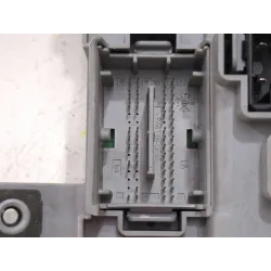 Recambio de caja reles / fusibles para alfa romeo mito (955_) 1.6 jtdm (955axc1b) referencia OEM IAM 00505167040  