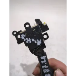 Recambio de mando regulador volante para toyota auris (_e15_) 2.0 d-4d (ade150_) referencia OEM IAM   