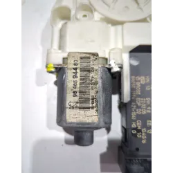 Recambio de motor elevalunas delantero izquierdo para peugeot 407 (2004) 2.0 hdi 135 referencia OEM IAM 1137328127  