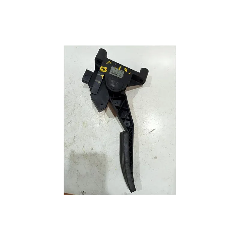 Recambio de potenciometro pedal gas para opel astra g berlina di referencia OEM IAM 0281002278  