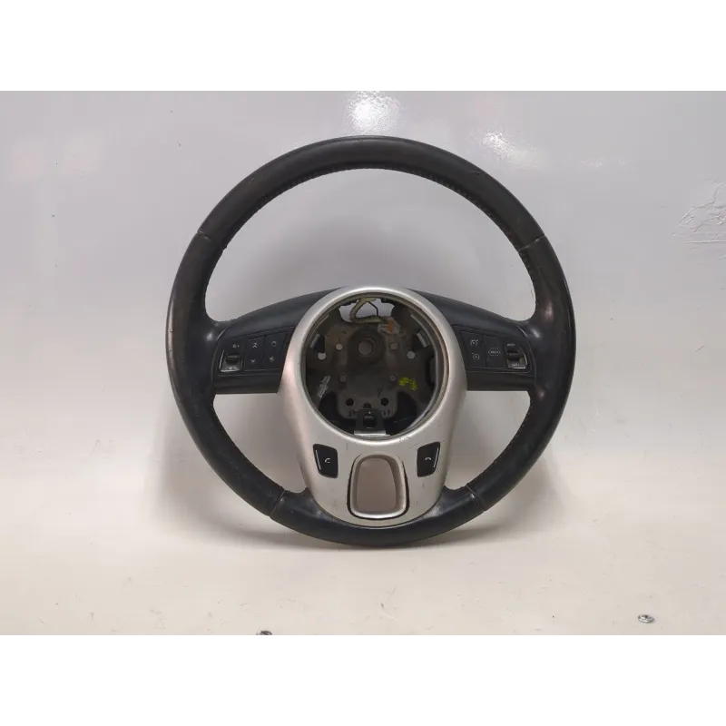 Recambio de volante para kia venga (yn) 1.4 cvvt referencia OEM IAM 561001P550  