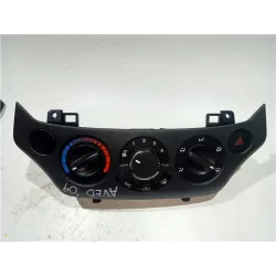 Recambio de mandos climatizador para chevrolet aveo berlina (2006) 1.4 lt [1,4 ltr. - 69 kw cat] referencia OEM IAM T250LHDAC  
