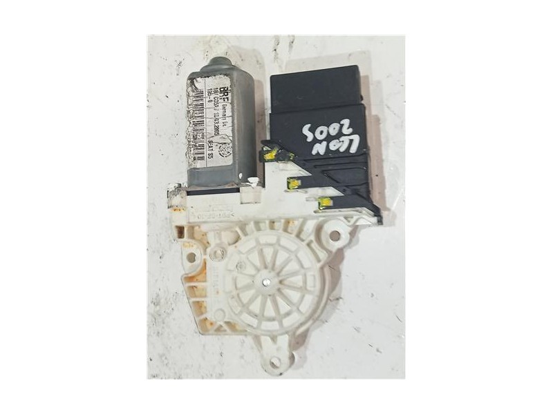 Recambio de motor elevalunas trasero derecho para seat leon (1m1)(11.1999) tdi referencia OEM IAM 105407301 05074285  