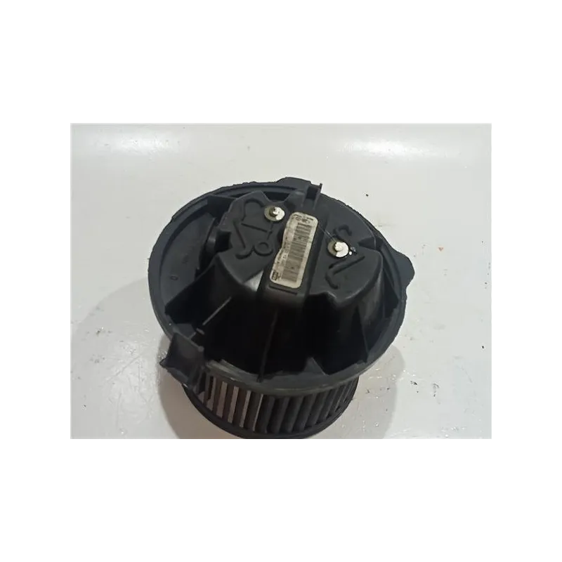 Recambio de motor calefaccion para citroën c5 berlina hdi (dcrhzb, dcrhze) referencia OEM IAM F664513V  
