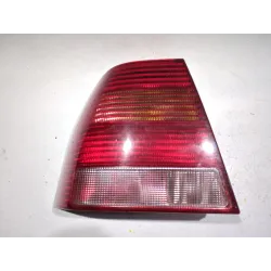 Recambio de piloto trasero izquierdo para volkswagen bora berlina (1j2)(199802.2005) 2.0 referencia OEM IAM 1J5945095M  