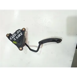 Recambio de potenciometro pedal gas para renault clio iii (2005) 1.1 75 cv referencia OEM IAM 8200297342A  