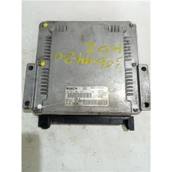 Recambio de centralita inyeccion para peugeot 306 break (04.1997) 1.9 td referencia OEM IAM 0281001975 EDC15C206  