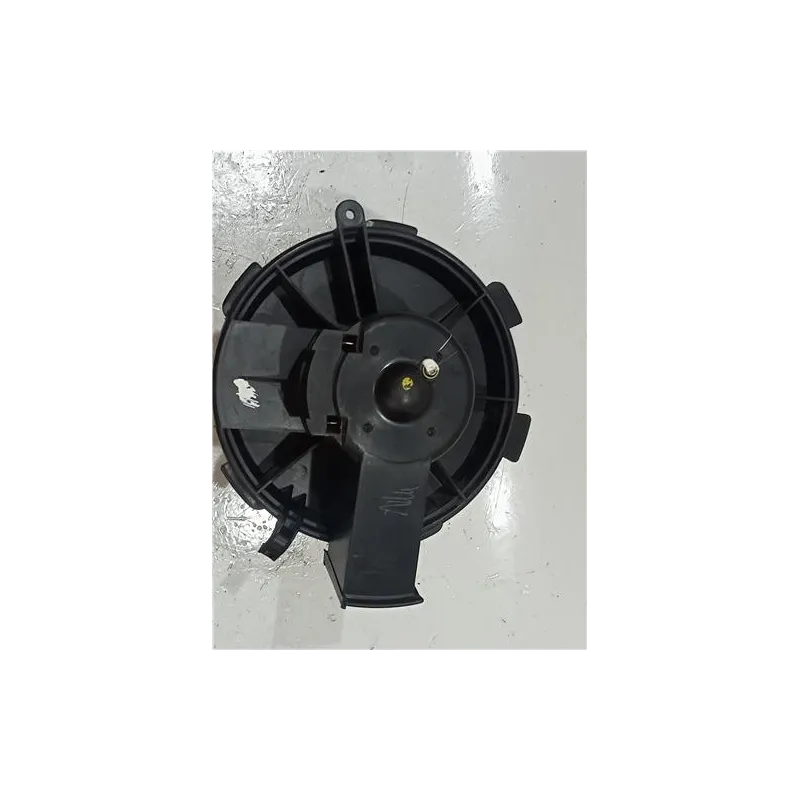 Recambio de motor calefaccion para peugeot 206 (1998) 1.4 hdi eco 70 referencia OEM IAM 24081  