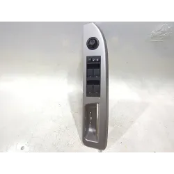 MANDO ELEVALUNAS DELANTERO IZQUIERDO 04602781AA 