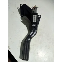 Recambio de potenciometro pedal gas para ford mondeo berlina (ca2)(2007) referencia OEM IAM 2S719F836DA  