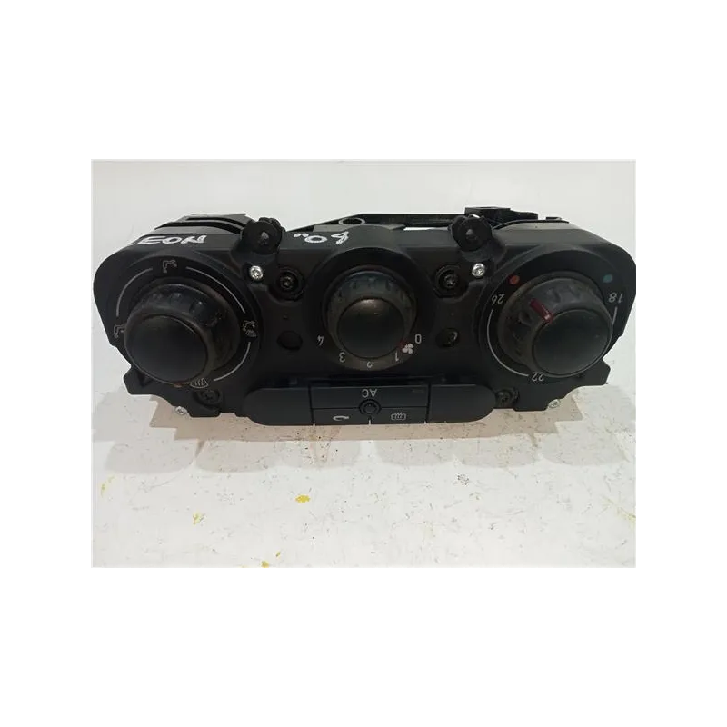Recambio de mandos climatizador para seat leon (1p1)(05.2005) tdi 16v referencia OEM IAM SEAT LEON 08  